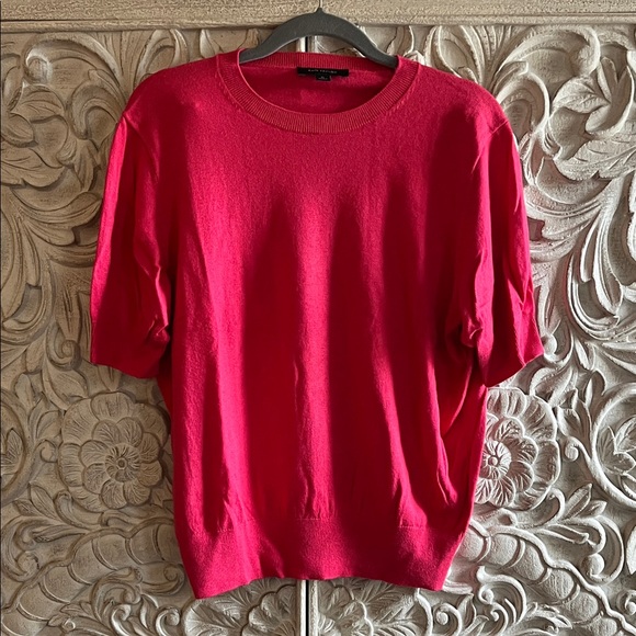 Ann Taylor Sweaters - Ann Taylor Short Sleeved Sweater